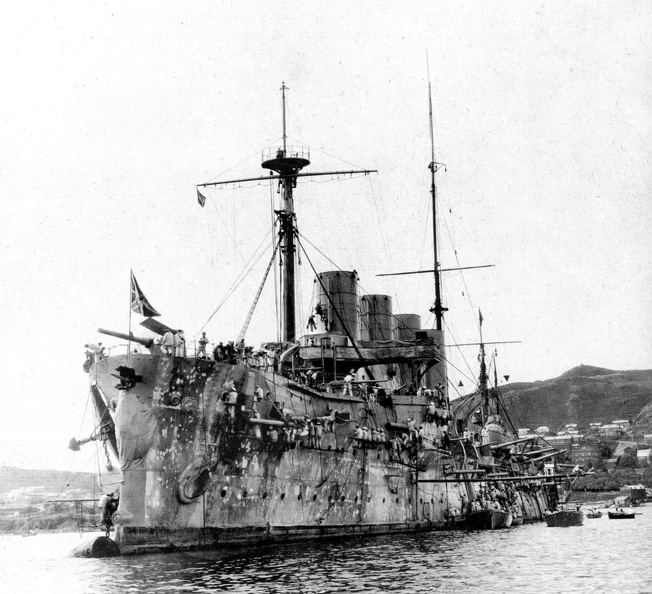 Броненосный крейсер Россия после боя, 1904 год